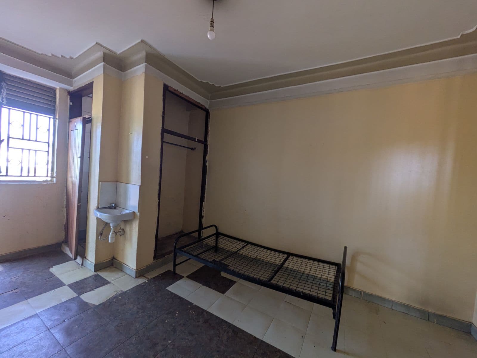 Kiwamirembe hostel