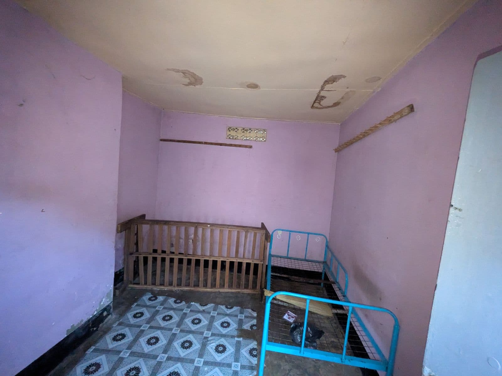 Paradise hostel