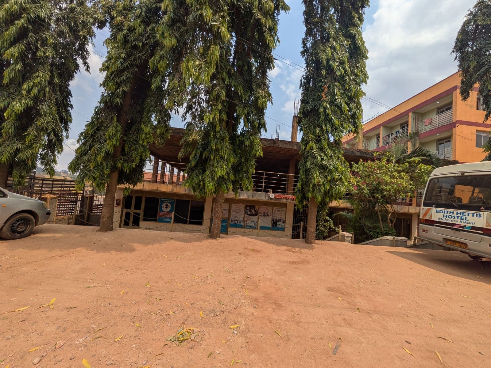 Edit-Hetty's hostel