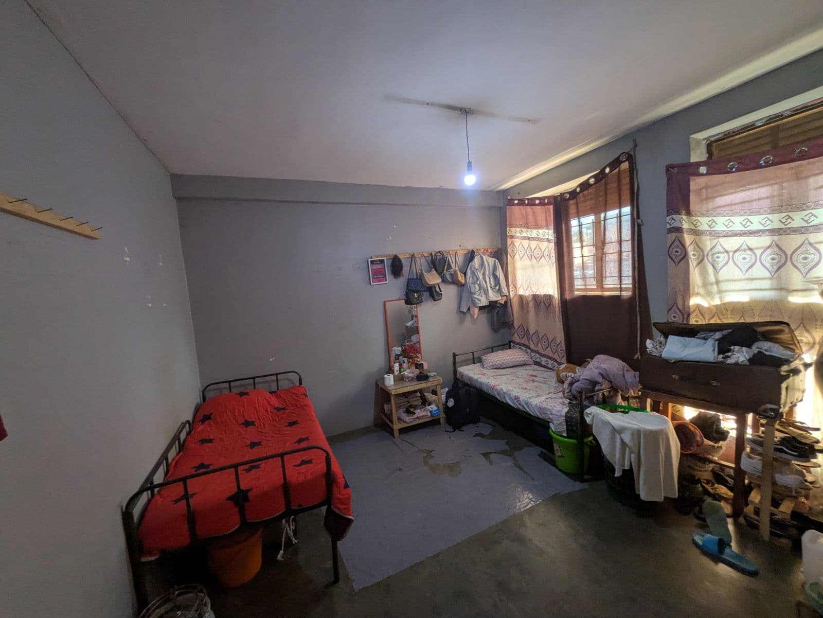 JB Girls Hostel