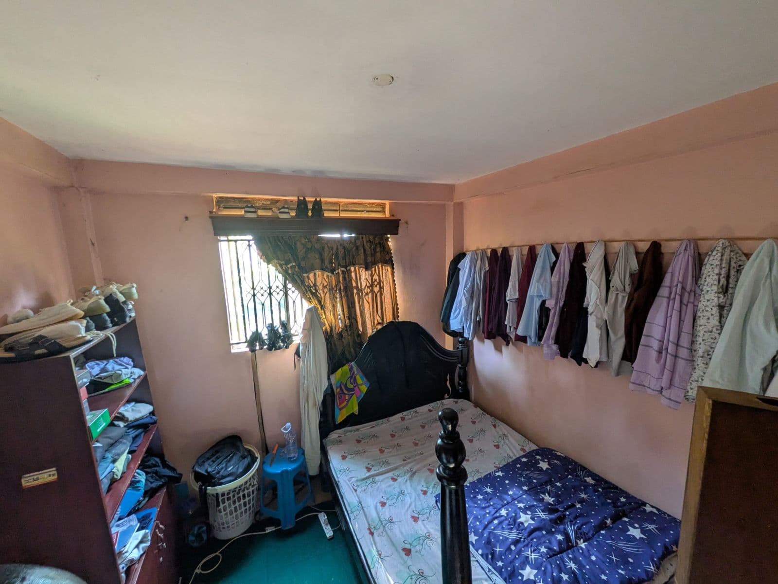 Elizabeth Exotic hostel