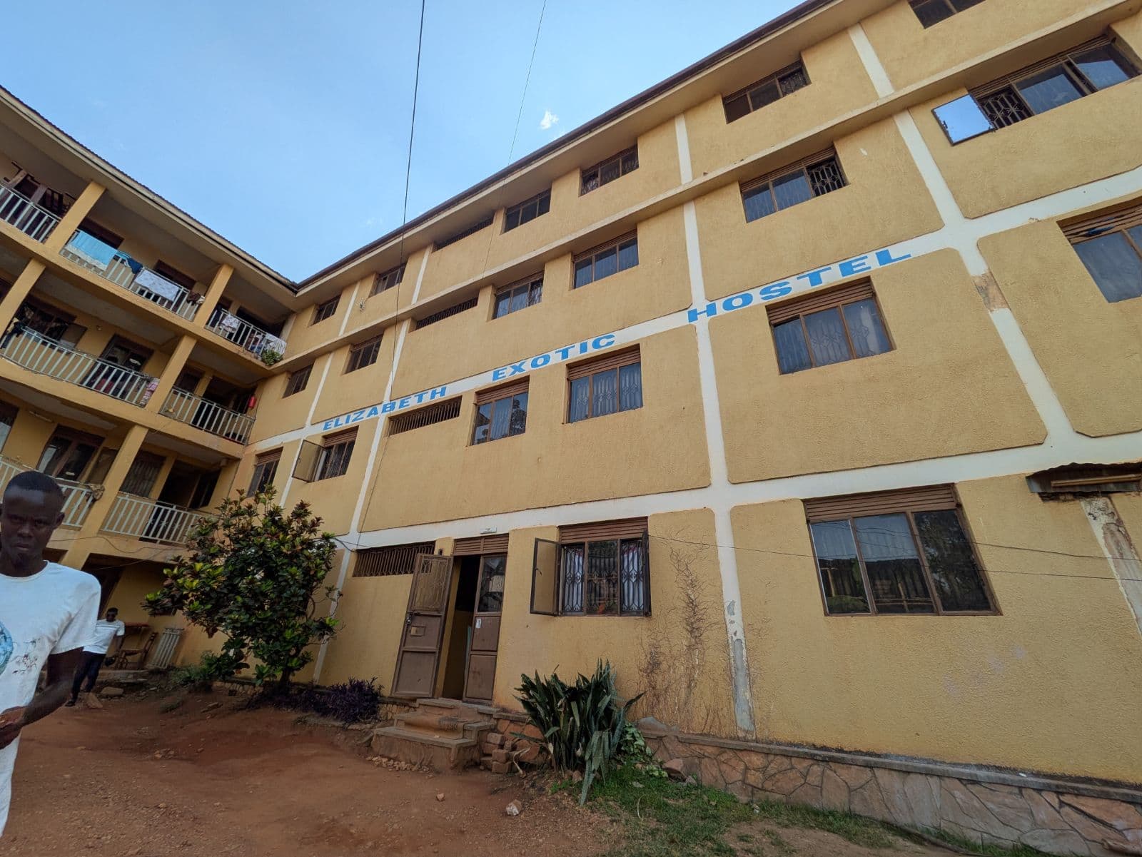 Elizabeth Exotic hostel